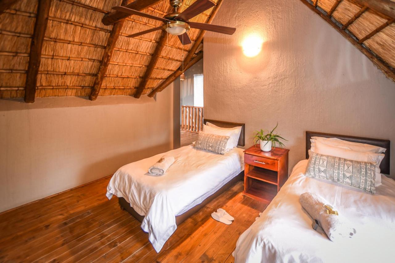 Villa Khiza Bush Retreat Hoedspruit Esterno foto