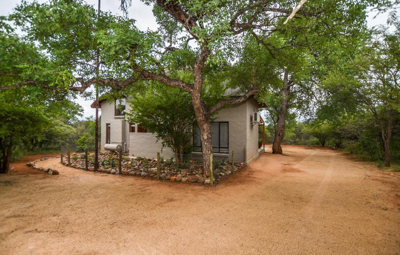 Villa Khiza Bush Retreat Hoedspruit Esterno foto