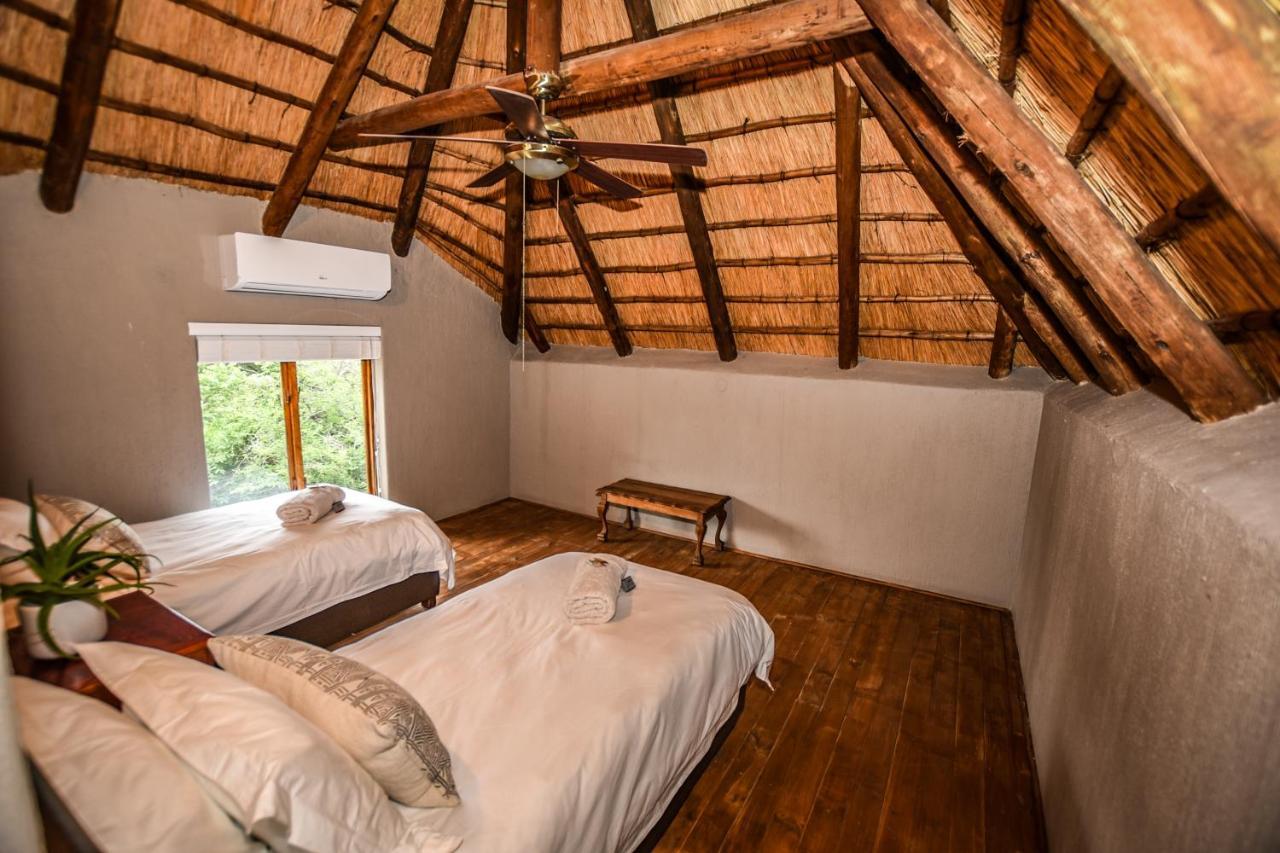 Villa Khiza Bush Retreat Hoedspruit Esterno foto